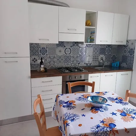Casa Simo * Lido Marini